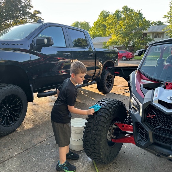 Meet your Posher, Melissa - Picture 7 of 16